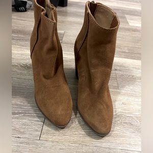 Brown suede heeled booties, excellent condition, size 5, BP (Nordstrom)
